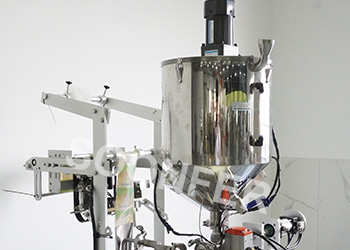 sauce packing machine